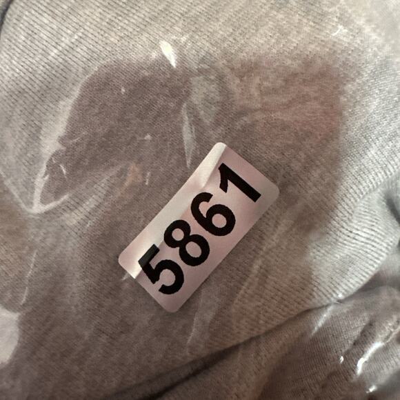 Nike Sweatshirt Womens Medium Grey Pull Over Yoga Jersey Crop Dri Fit Light Weig - Picture 10 of 10